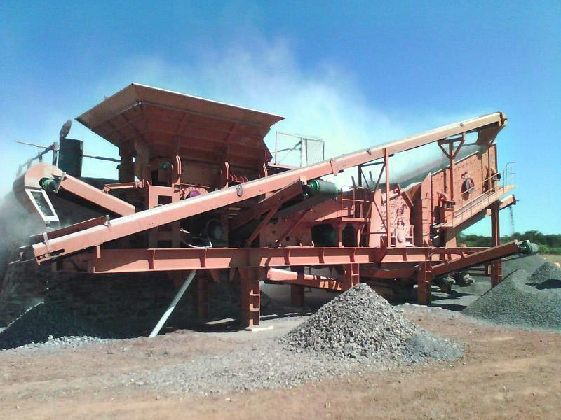 履帶式移動(dòng)碎石機(jī) 履帶式移動(dòng)碎石機(jī)